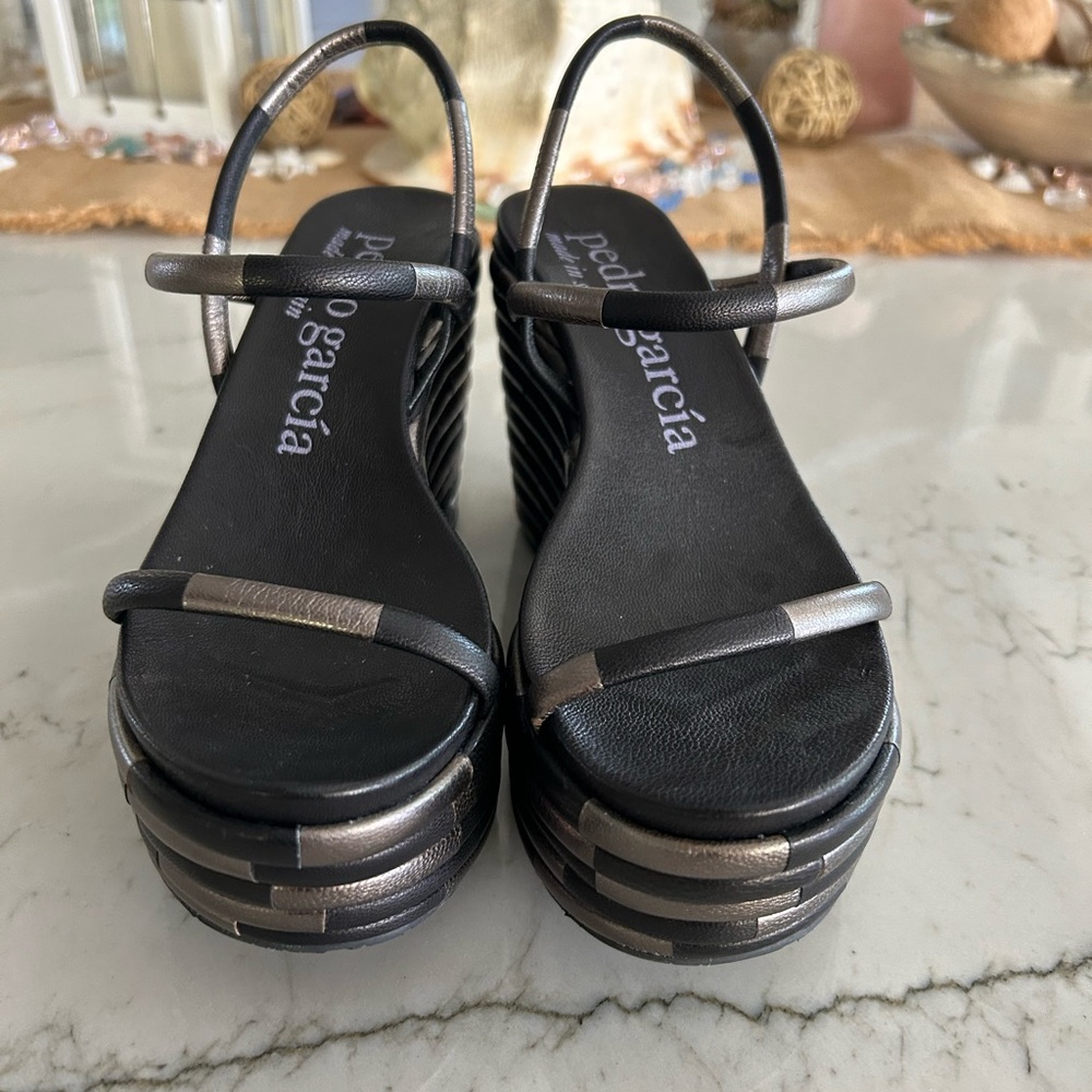Pedro Garcia Wedges